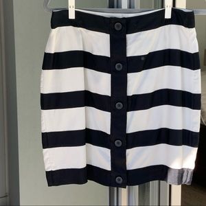 Club Monaco NEW black & white mini skirt